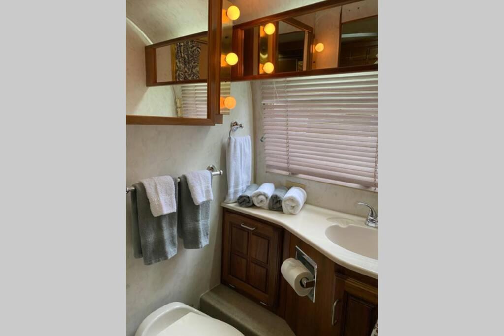 Beautiful Airstream, Beaufort Sc-Enjoy The Journey Exteriér fotografie